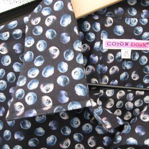 Cotton Doux Blueberry Summer Print Size 42 16.5